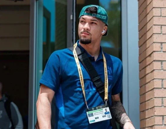 الهلال يعلن رسميًا ضم ليوناردو ولودي إلى قائمته في دوري أبطال آسيا